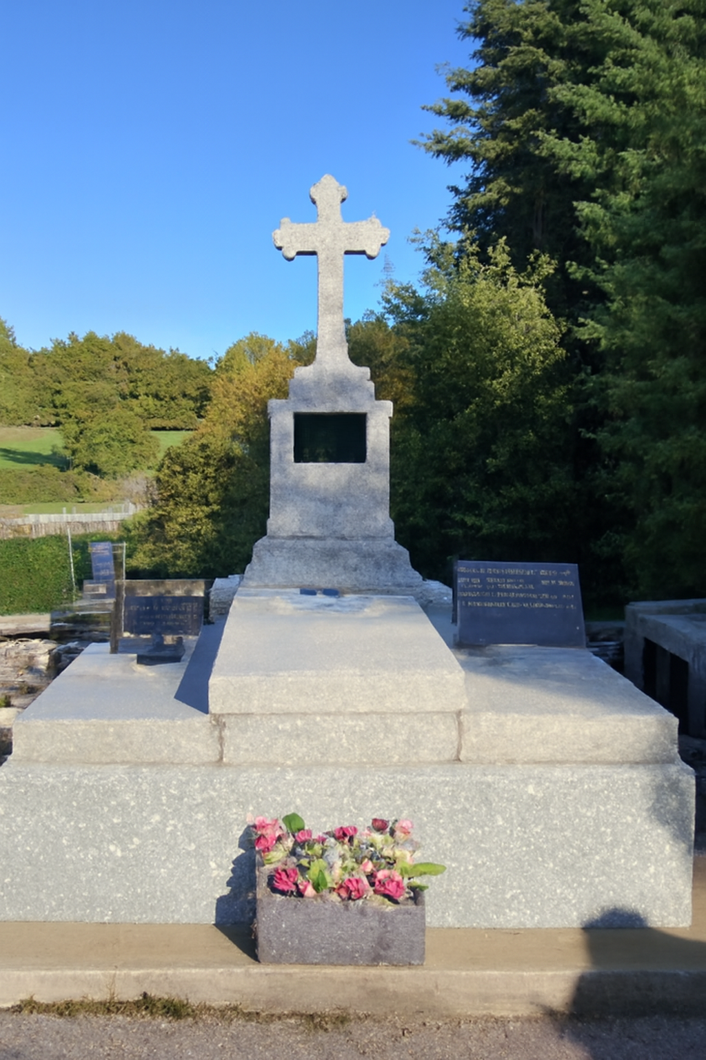 Le nettoyage et entretien du monument